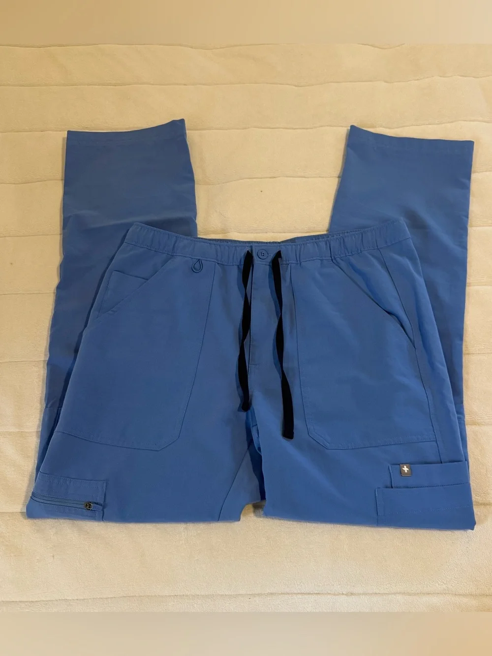 Figs Men’s Cairo Cargo Scrub Pants Ceil Blue- Medium